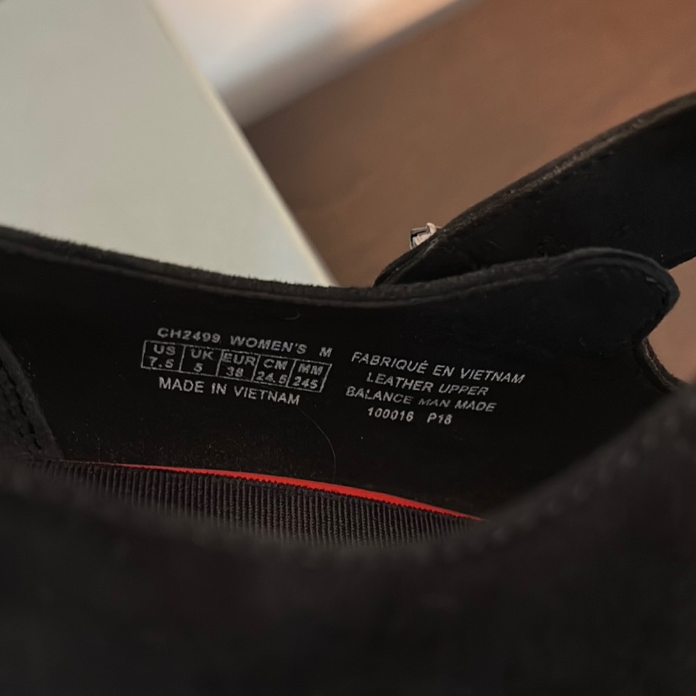 Rockport Black Heels Sleek Design - Picture 5 of 9